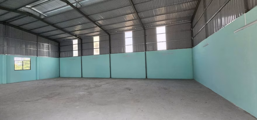 Kho xưởng 350m2 cho thuê tại Lĩnh Nam, Hoàng Mai